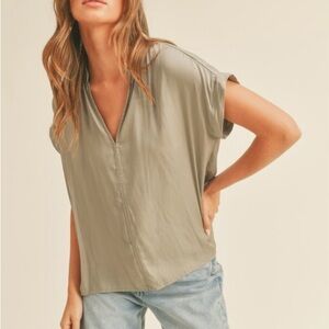 Mioo Muse Olive Short-Sleeve V-Notch Blouse